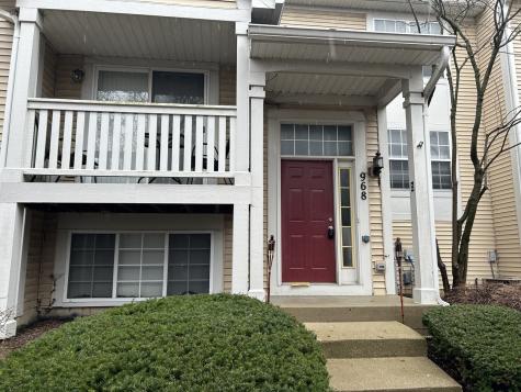 968 South Darla Court Waukegan IL 60085