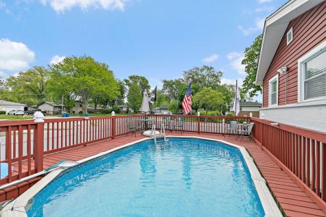 115 North Rose Avenue Addison IL 60101