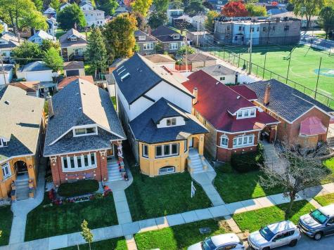 1531 Wenonah Avenue Berwyn IL 60402