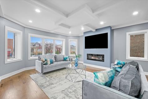 1531 Wenonah Avenue Berwyn IL 60402