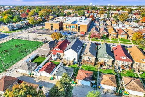 1531 Wenonah Avenue Berwyn IL 60402