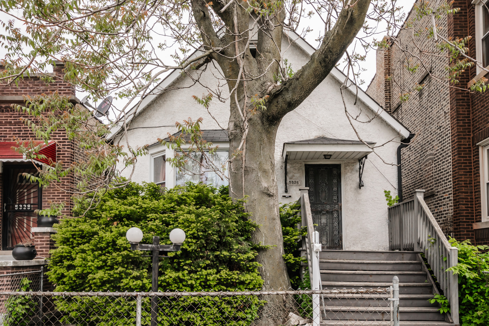 5326 West Van Buren Avenue Chicago IL 60644