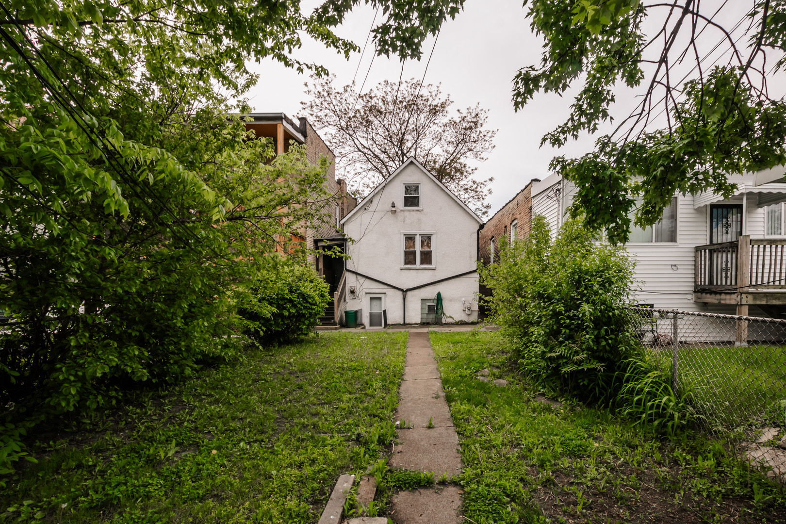 5326 West Van Buren Avenue Chicago IL 60644