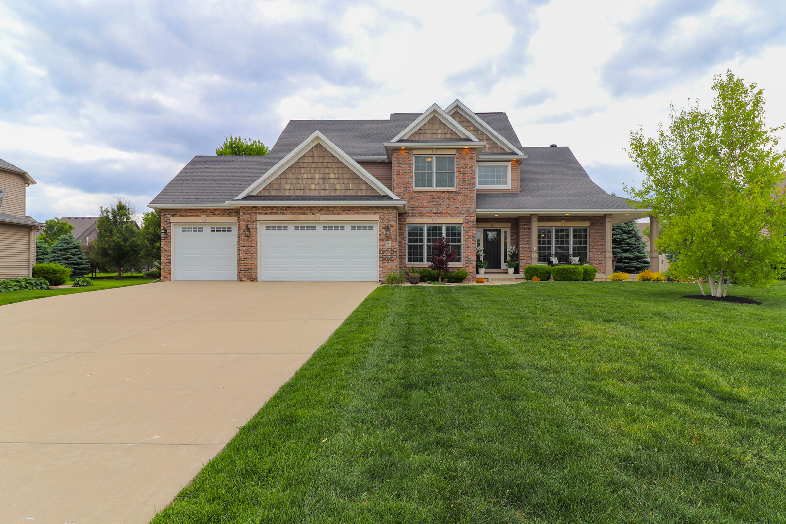 8 Ann Arbor Court Bloomington IL 61705
