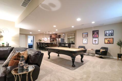8 Ann Arbor Court Bloomington IL 61705
