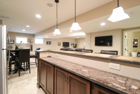 8 Ann Arbor Court Bloomington IL 61705