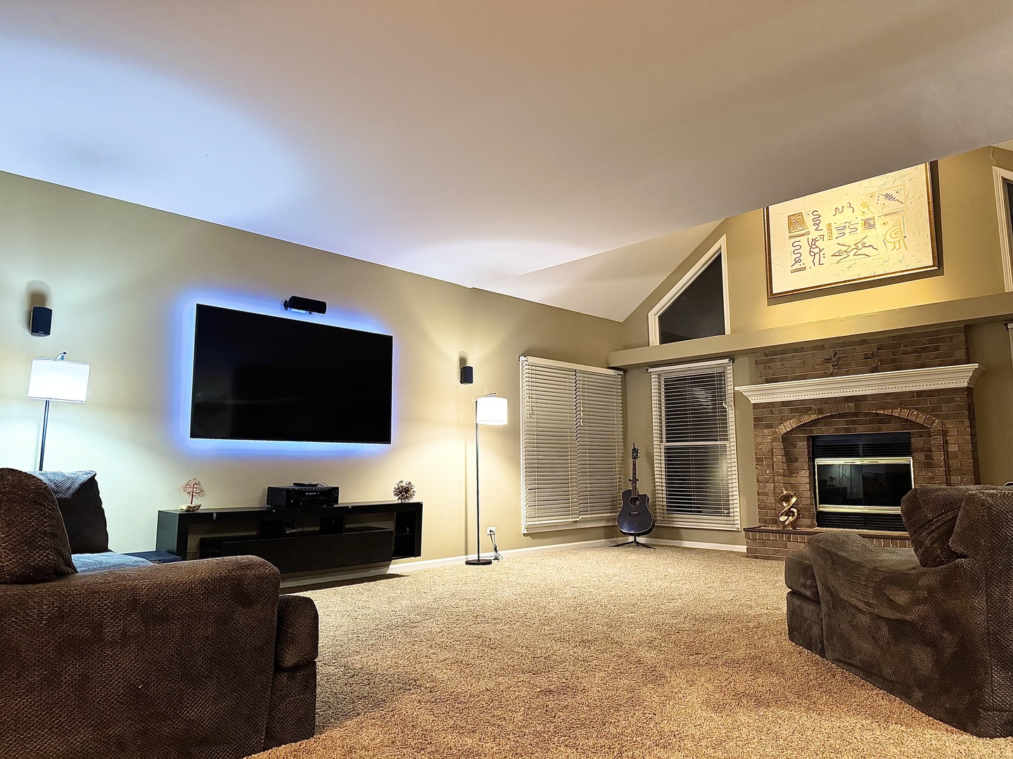 2412 Avalon Court Aurora IL 60503