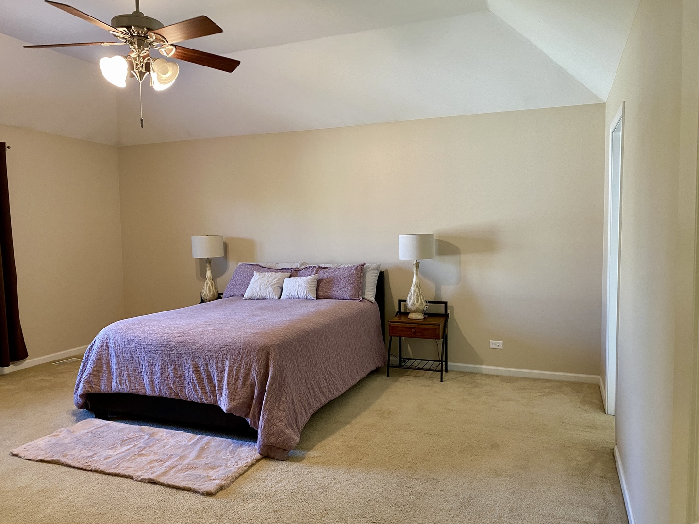 2412 Avalon Court Aurora IL 60503