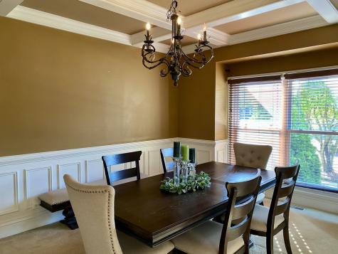 2412 Avalon Court Aurora IL 60503