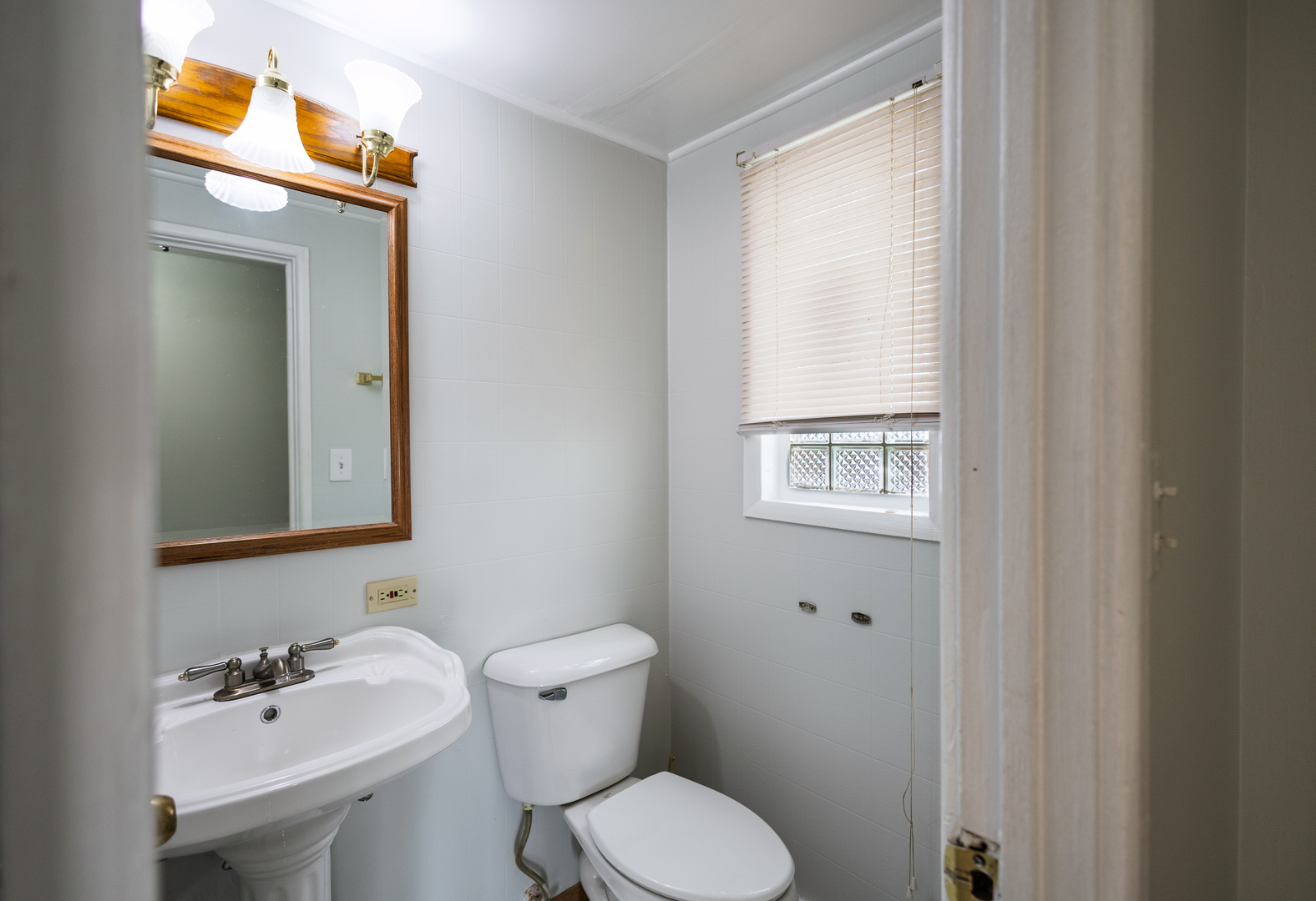 11740 South Loomis Street Chicago IL 60643