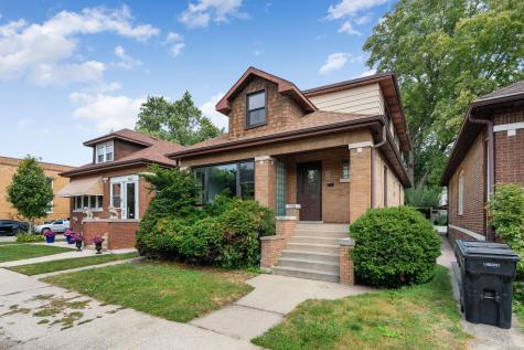 4655 North Keating Avenue Chicago IL 60630