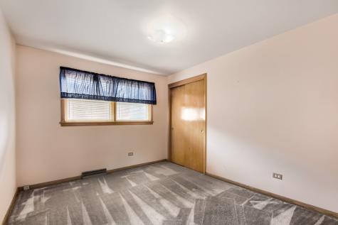 10749 South Rockwell Street Chicago IL 60655
