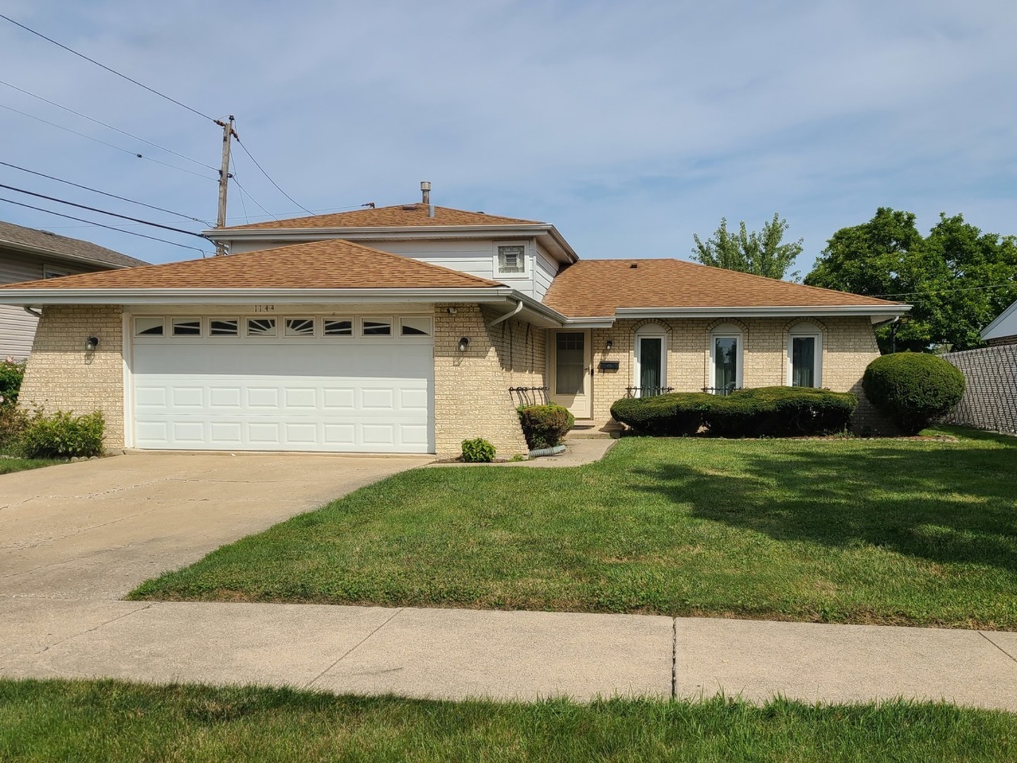1144 East 160th Place South Holland IL 60473