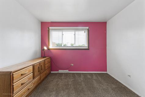 1144 East 160th Place South Holland IL 60473