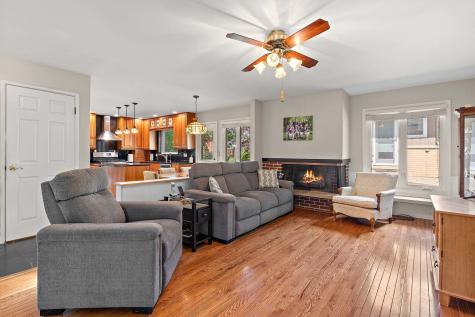 112 North Regency Drive W Arlington Heights IL 60004