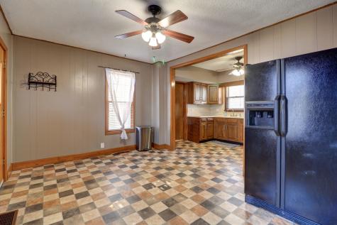1305 3RD Avenue Sterling IL 61081