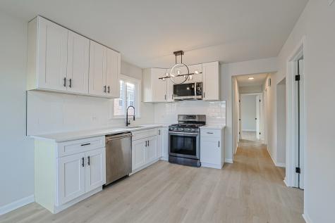 371 Bensley Avenue Calumet City IL 60409