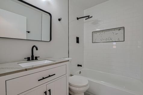 371 Bensley Avenue Calumet City IL 60409