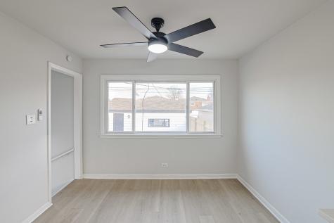 371 Bensley Avenue Calumet City IL 60409