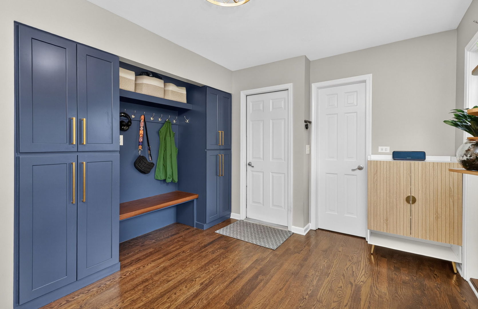 305 Tanglewood Lane Naperville IL 60563