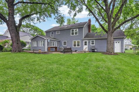 305 Tanglewood Lane Naperville IL 60563