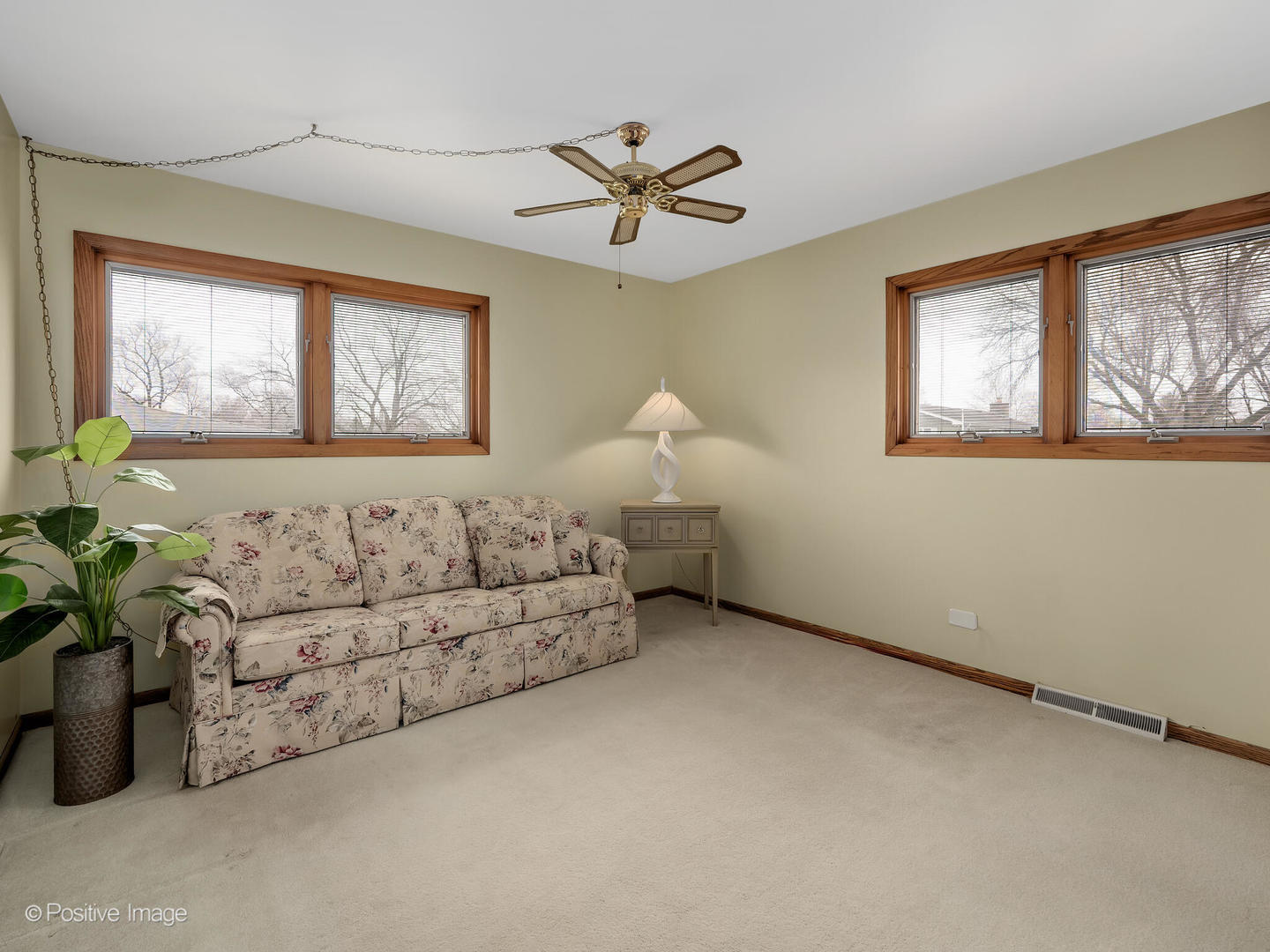 564 East Bryn Mawr Avenue Roselle IL 60172