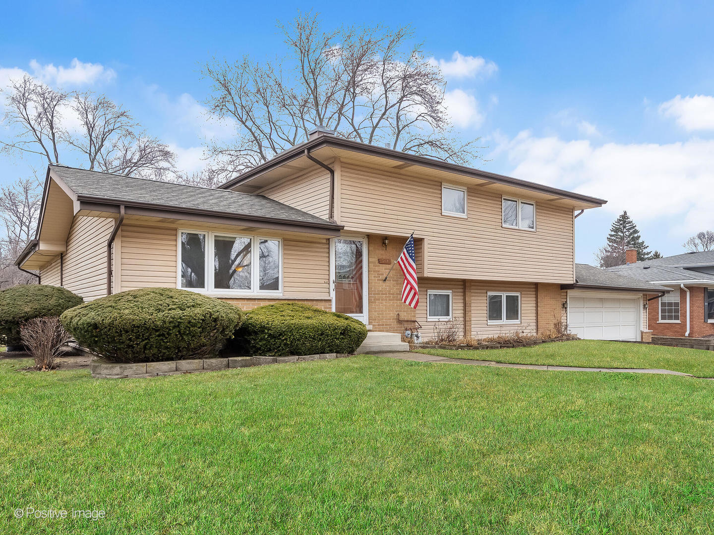 564 East Bryn Mawr Avenue Roselle IL 60172