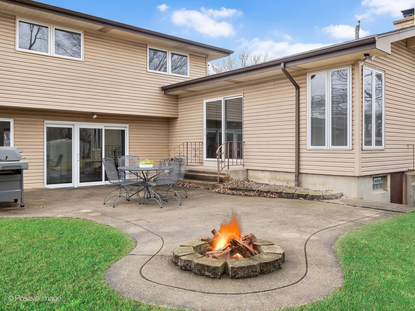 564 East Bryn Mawr Avenue Roselle IL 60172
