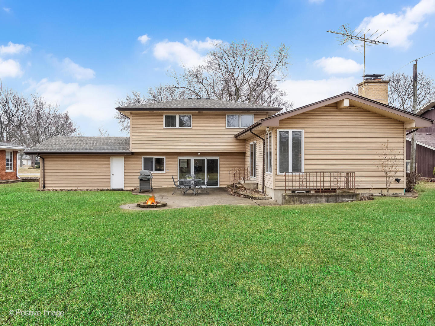 564 East Bryn Mawr Avenue Roselle IL 60172