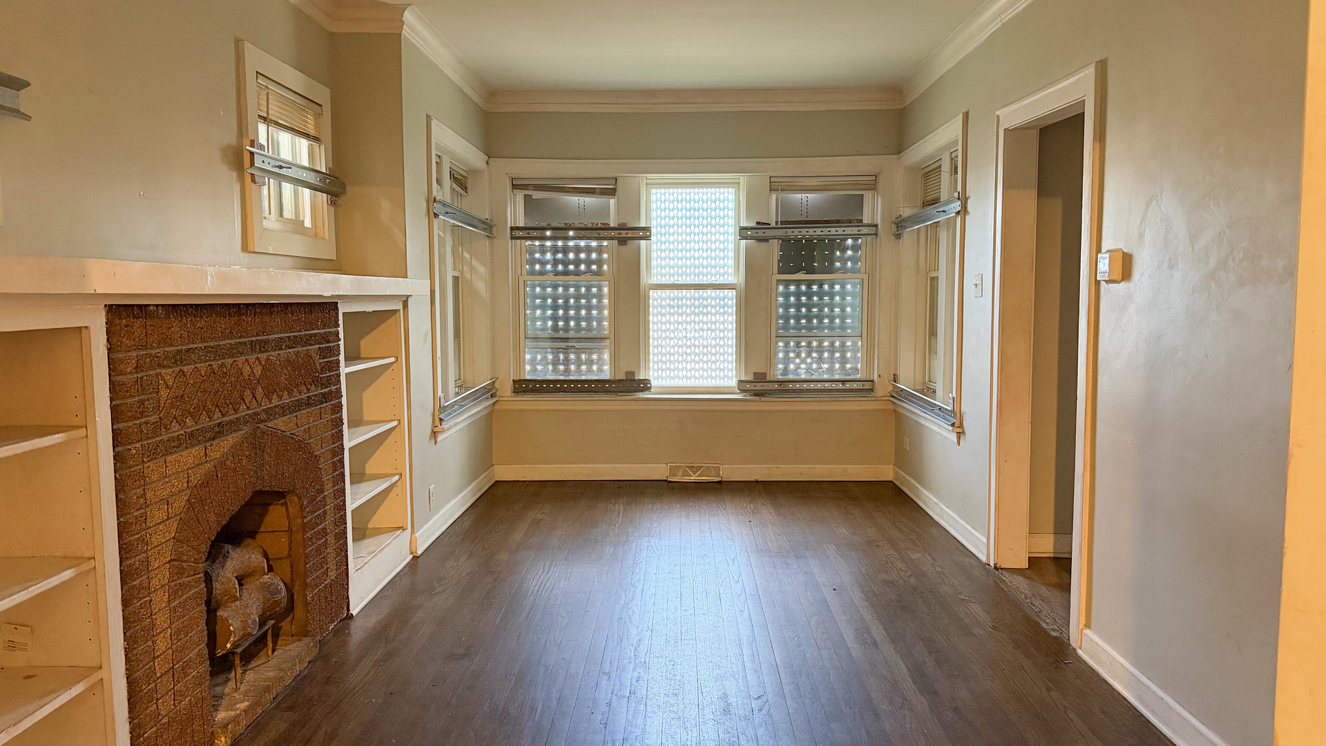 435 East 88th Place Chicago IL 60619