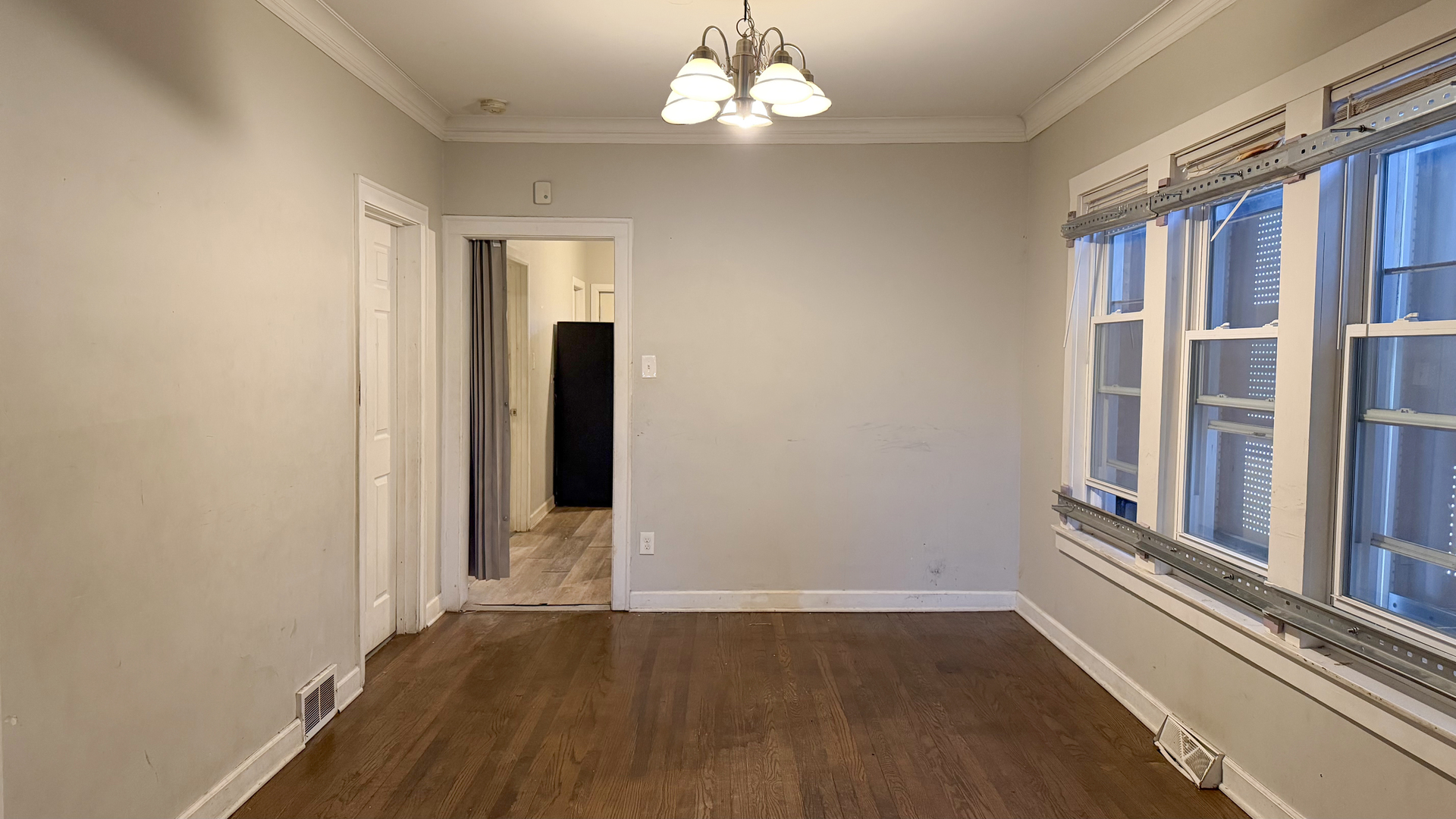 435 East 88th Place Chicago IL 60619