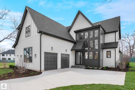 390 Forest Edge Drive Glencoe IL 60022