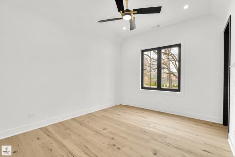 390 Forest Edge Drive Glencoe IL 60022