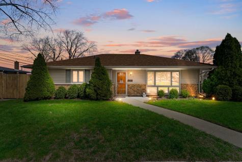 9966 South California Avenue Evergreen Park IL 60805