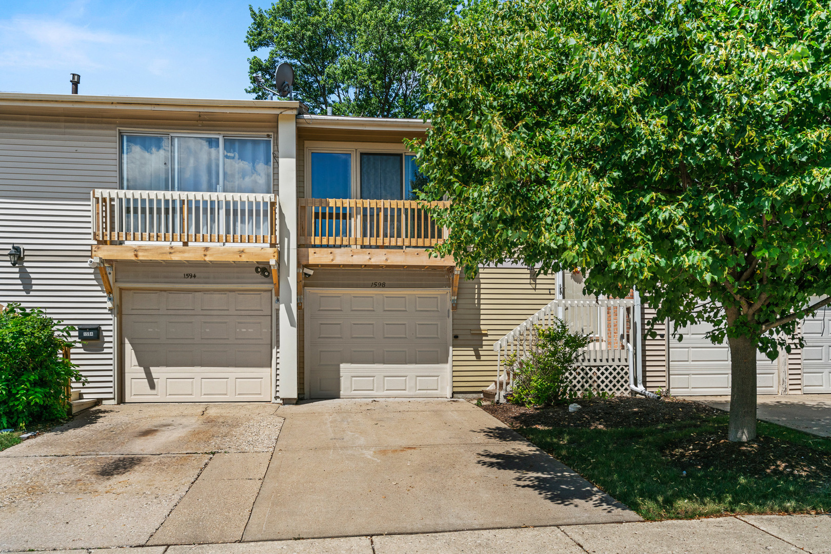 1598 Elder Drive Aurora IL 60506