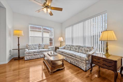2905 Carousel Court Grayslake IL 60030