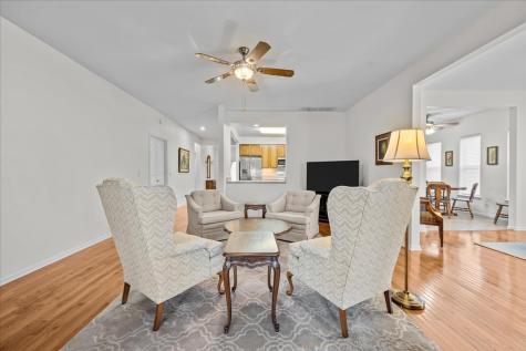 2905 Carousel Court Grayslake IL 60030