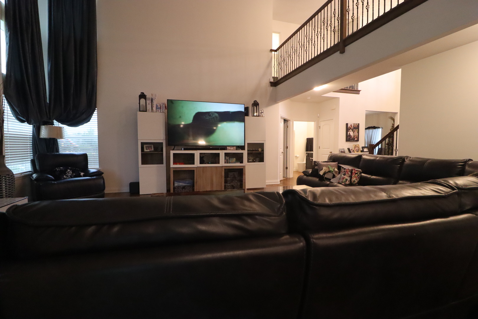 4215 Chinaberry Lane Naperville IL 60564