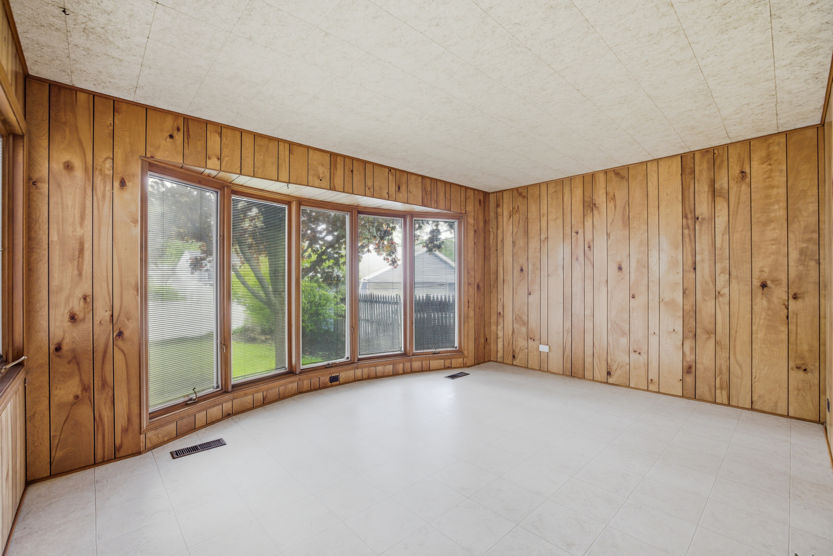 1020 Pershing Avenue Wheaton IL 60189