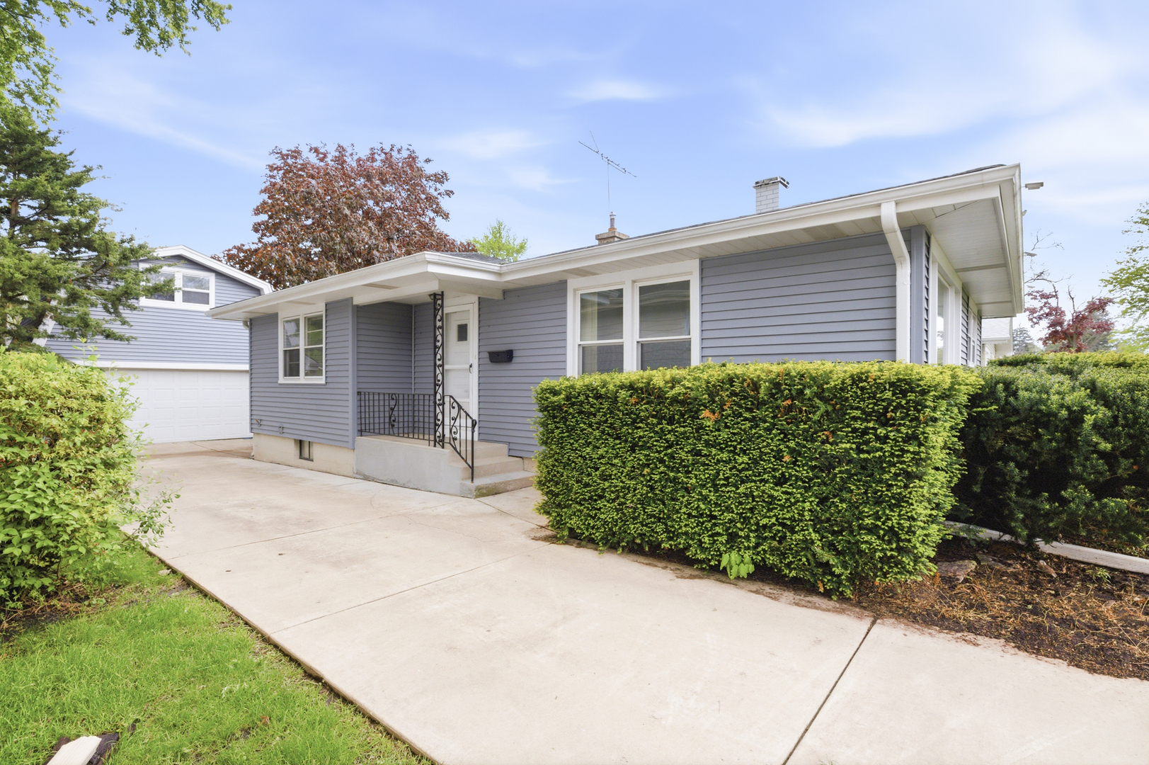 1020 Pershing Avenue Wheaton IL 60189