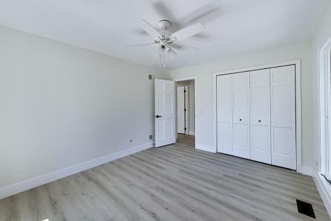 26955 North Countryside Lake Drive Mundelein IL 60060