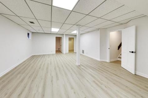 26955 North Countryside Lake Drive Mundelein IL 60060