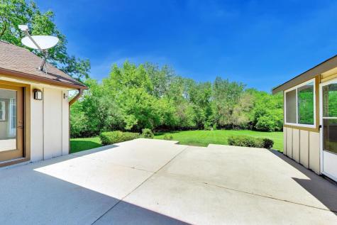 26955 North Countryside Lake Drive Mundelein IL 60060