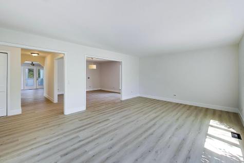 26955 North Countryside Lake Drive Mundelein IL 60060