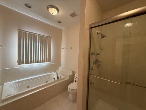 1004 Saddle Lane Lemont IL 60439