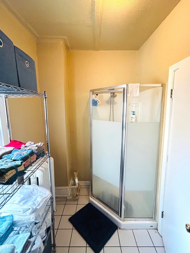 7047 South Eberhart Avenue Chicago IL 60637