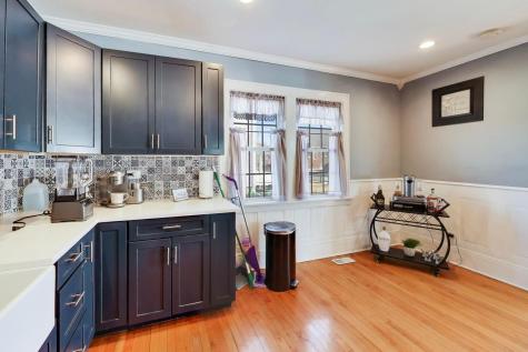 264 East 161 Street Place South Holland IL 60473