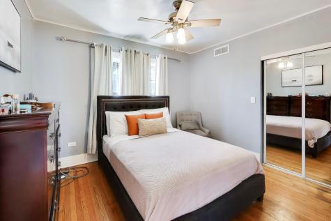 264 East 161 Street Place South Holland IL 60473