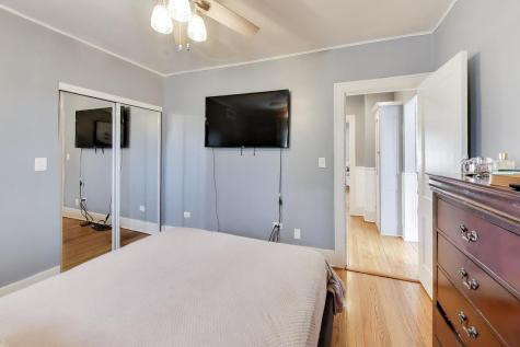 264 East 161 Street Place South Holland IL 60473