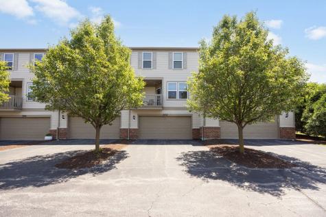302 Devoe Drive Oswego IL 60543
